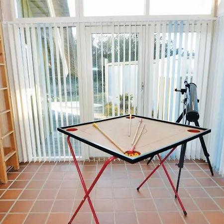 Semesterbostad Three Bedroom Holiday In Blavand Varde