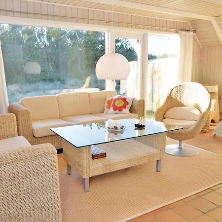 Semesterbostad Three Bedroom Holiday In Blavand Varde