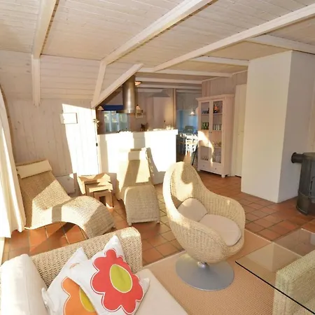 Three Bedroom Holiday In Blavand Varde